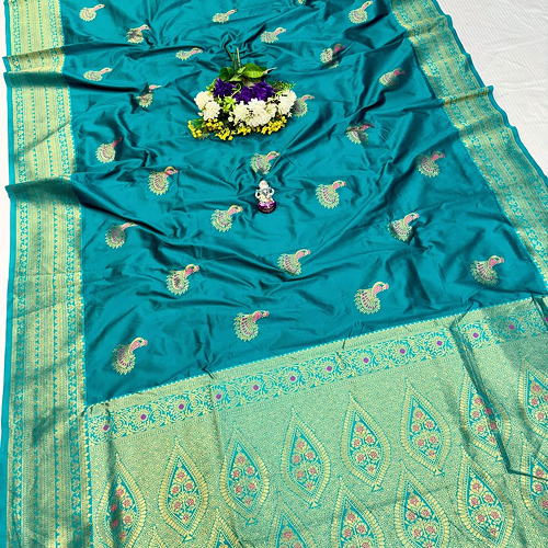 Rashmika Peacock Paithani - Image 4